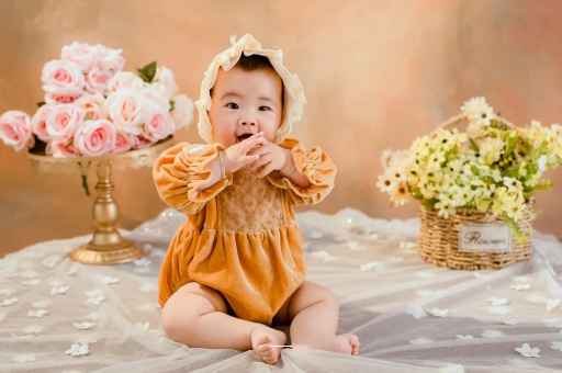 赵县宝宝从鼻子里溢奶处理