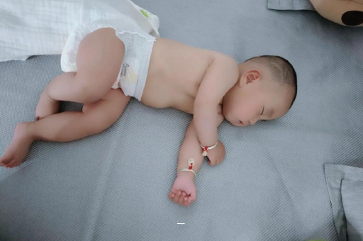 赵县宝宝黄疸值多少才正常